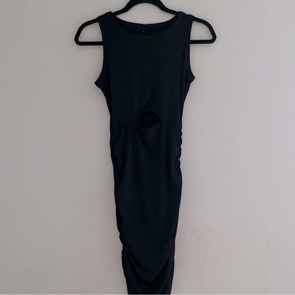 NWT NXH cutout midi dress - Picture 2 of 9